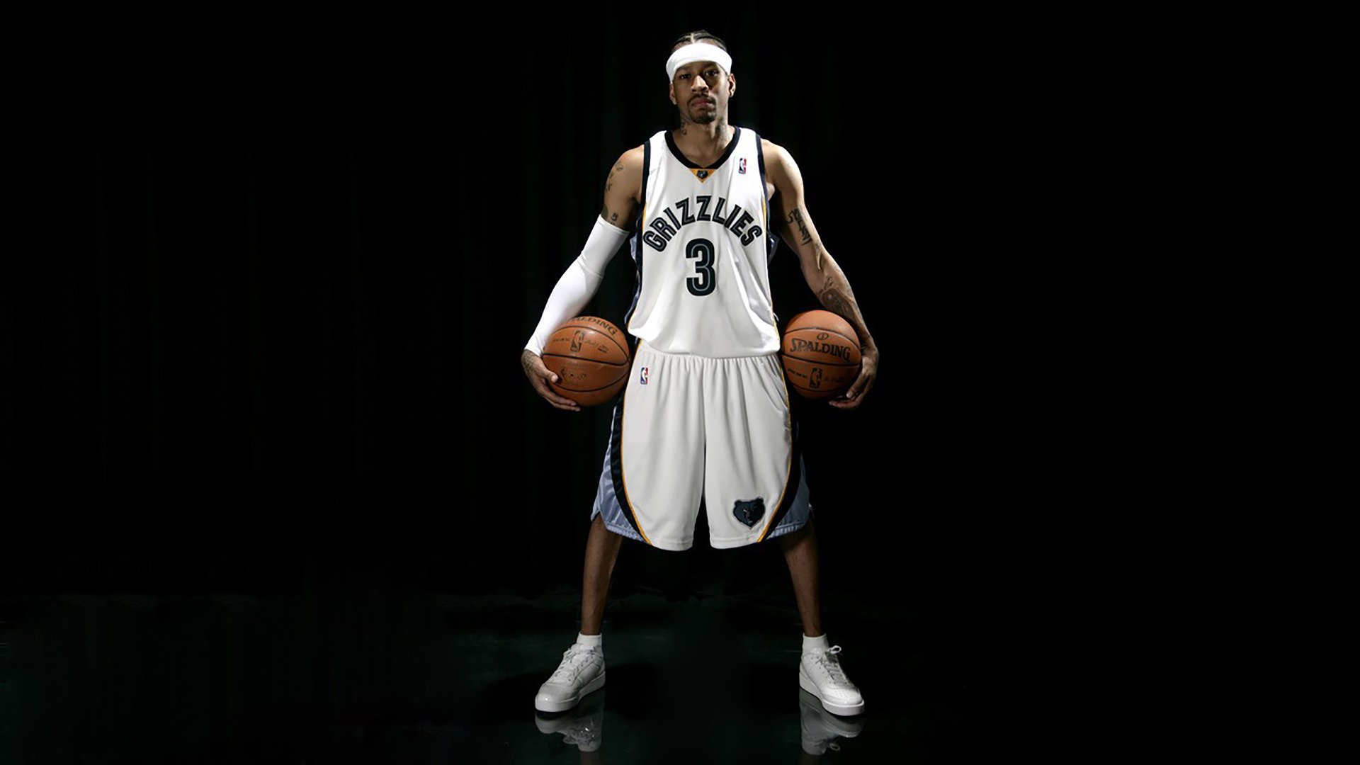 羽坛奇迹夜,泰国队轻取日本队,桃田贤斗虽败犹荣点燃赛场